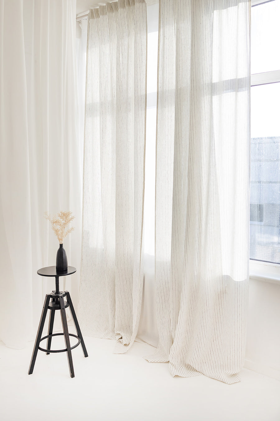 linen curtain