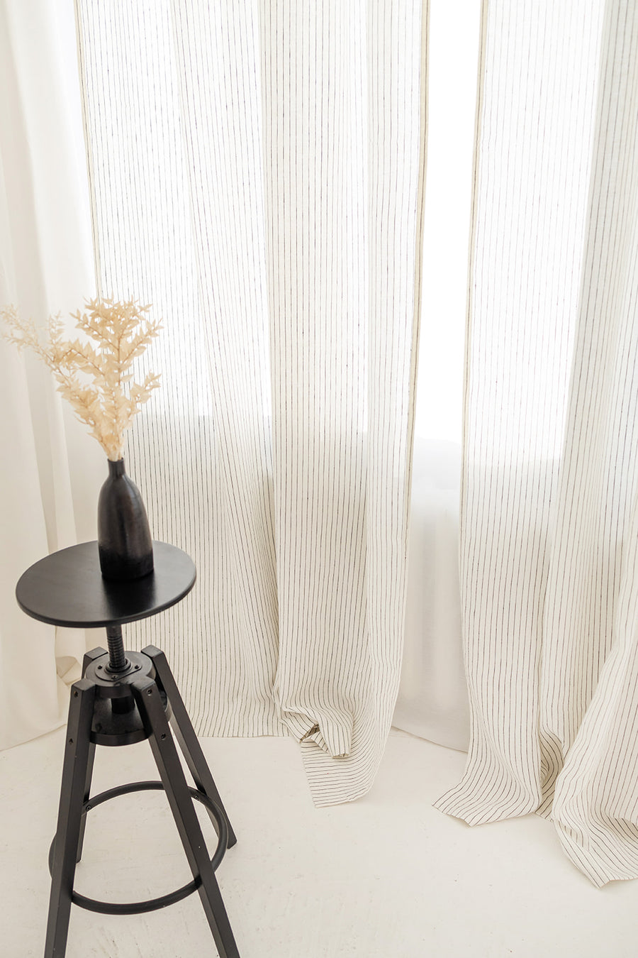 linen curtain