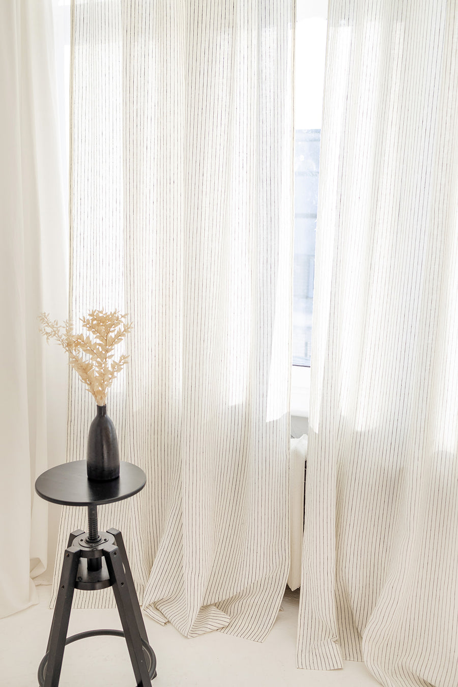 linen curtain