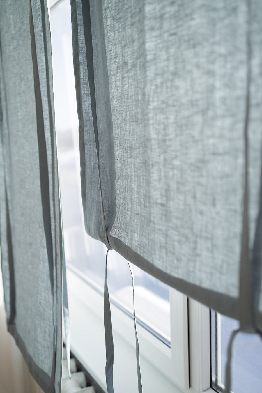 linen roll-up curtain