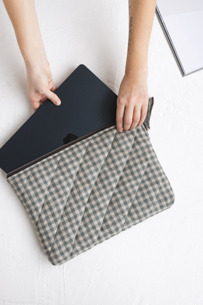 linen computer case