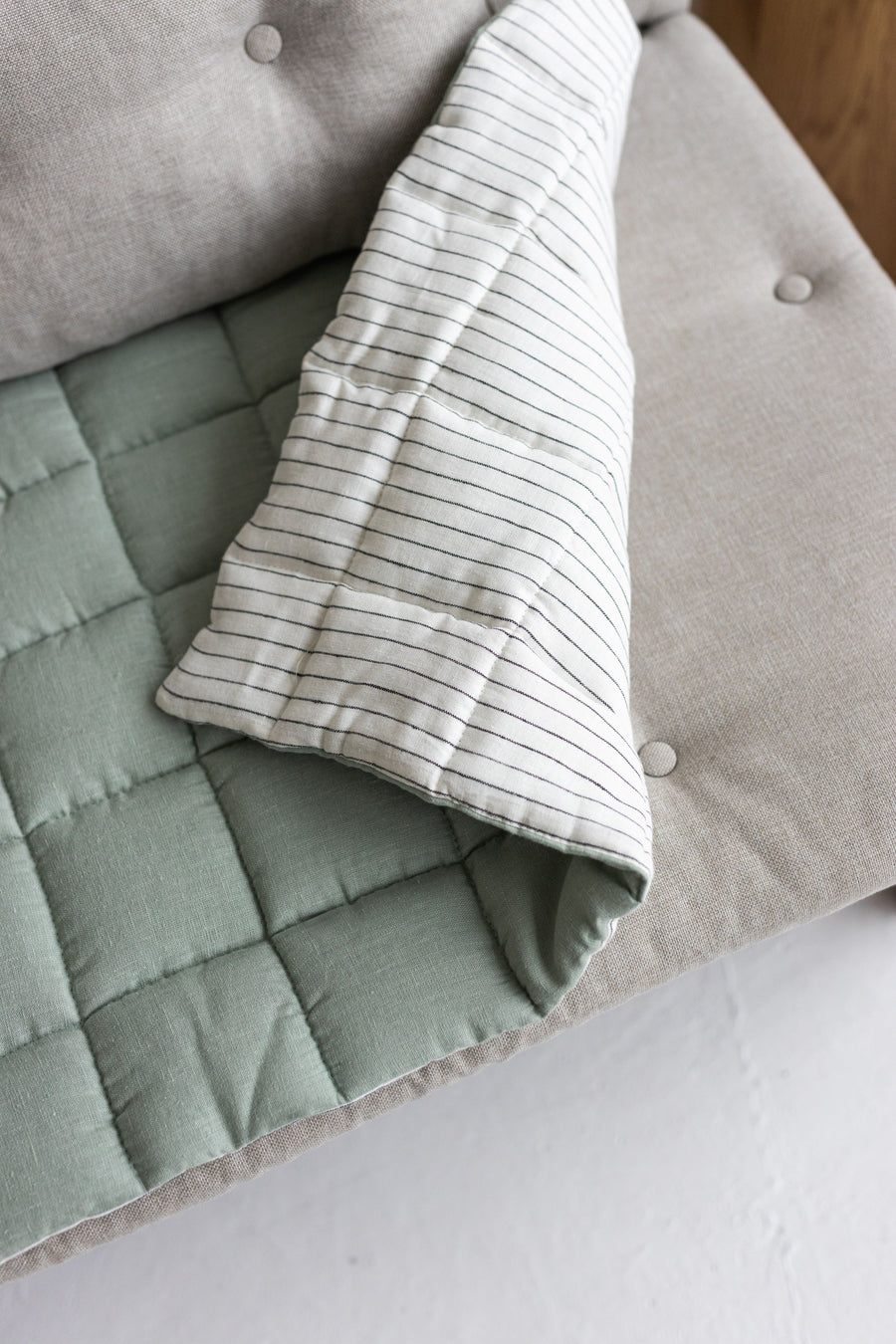 Two-sided Sage Linen Couch Cover