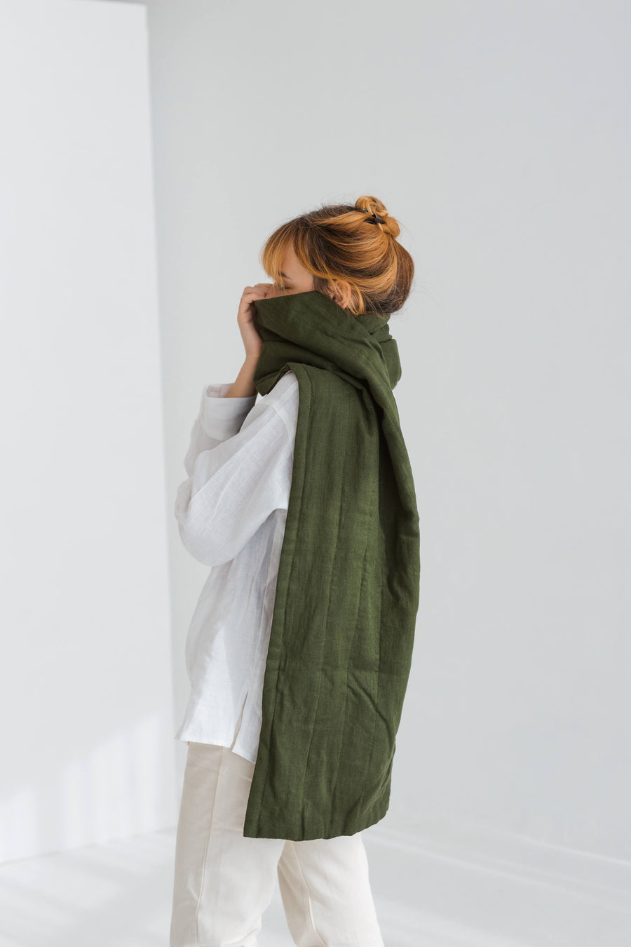 Dark Green Linen Scarf With Wool Filling