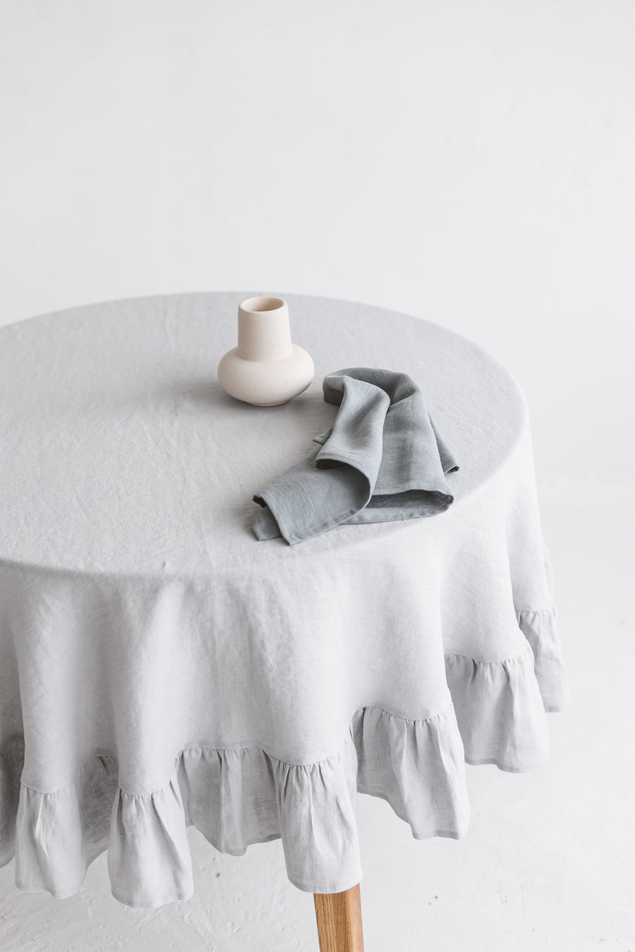 ruffled linen tablecloth