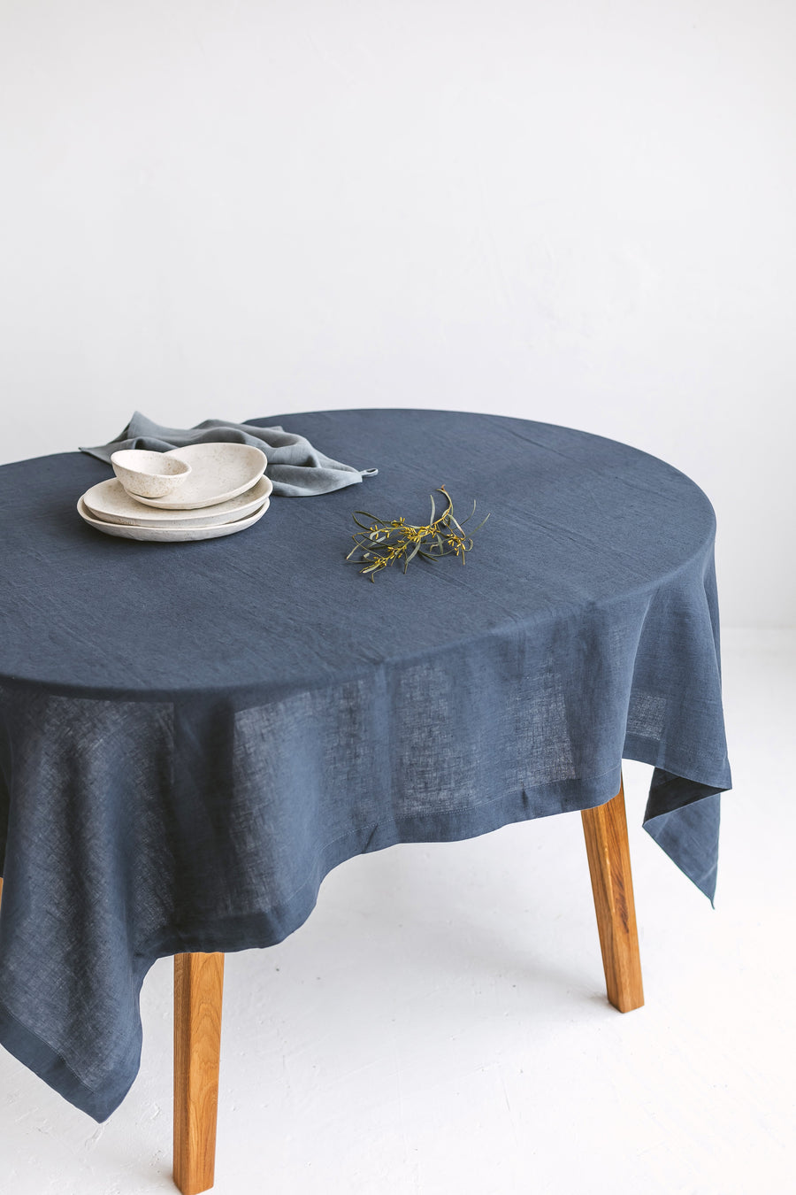 oval linen tablecloth