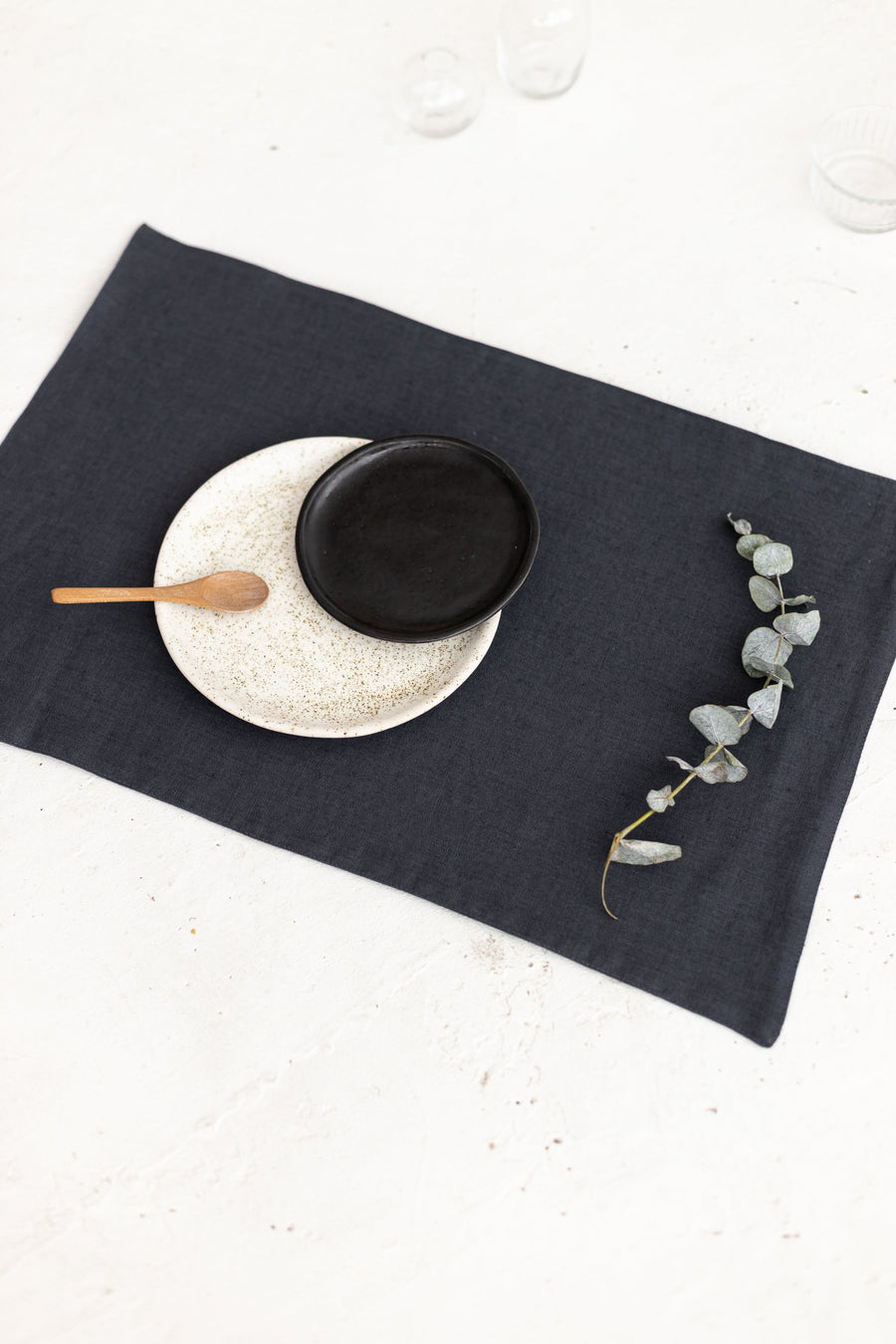 Linen placemats set.