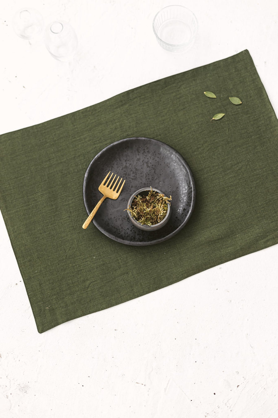 linen placemat