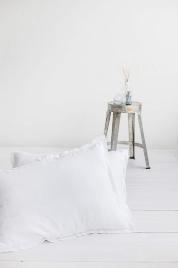 White Flanged Linen Pillow Case