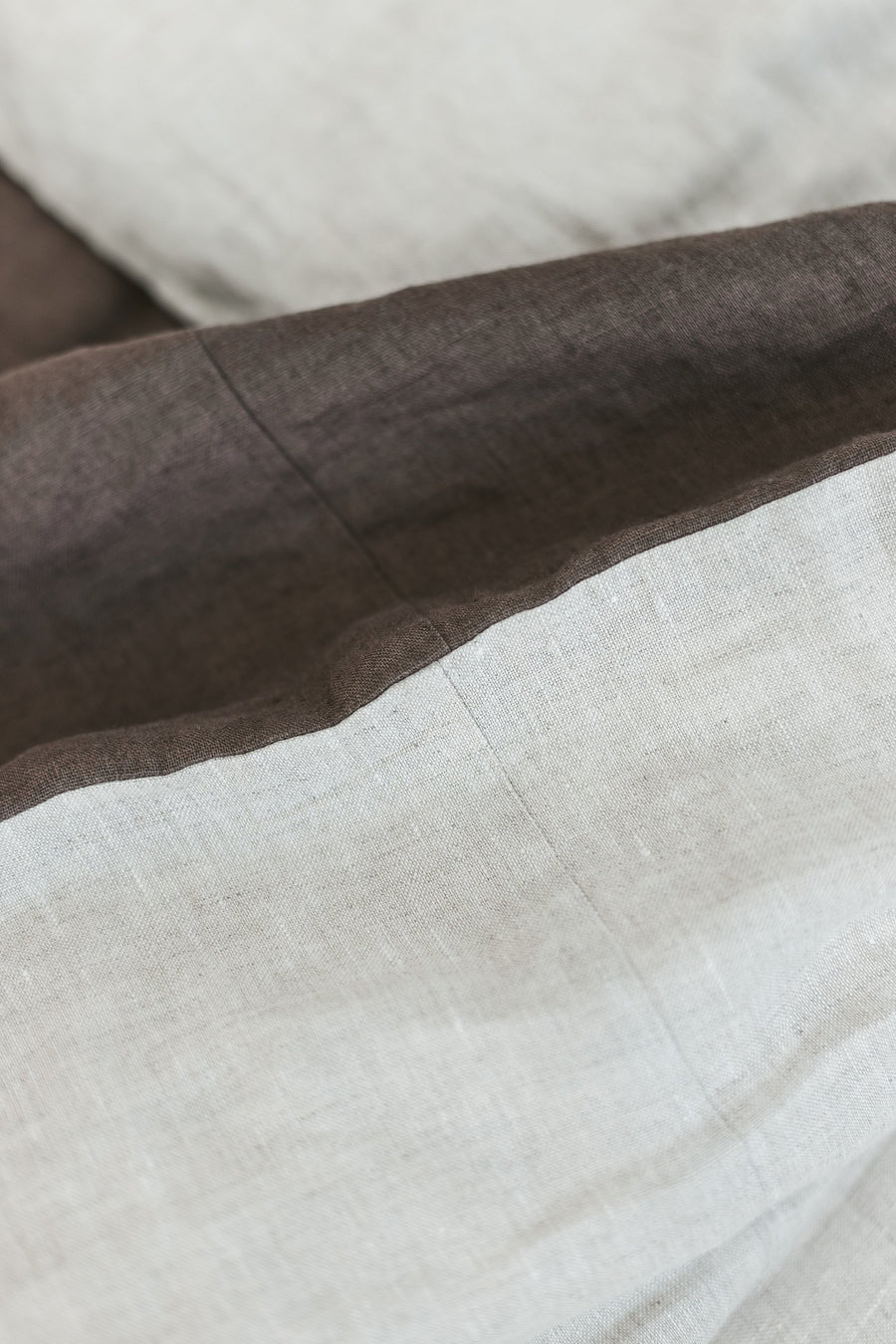 Two Sided Linen Duvet Cover And 2 Pillowcases