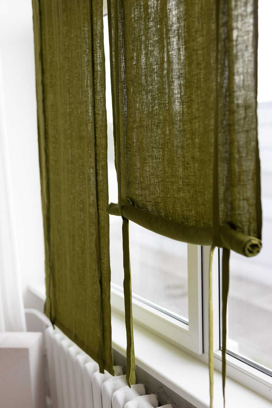 27''/70cm wide Moss Green Linen Roll Up blind
